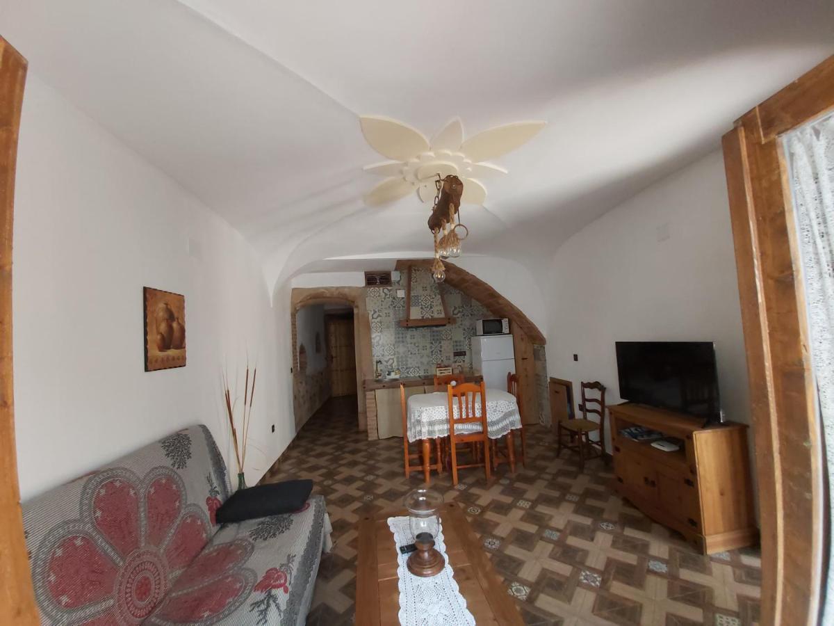 La Casina De Carmina Apartment Arroyomolinos de Montanchez Ngoại thất bức ảnh